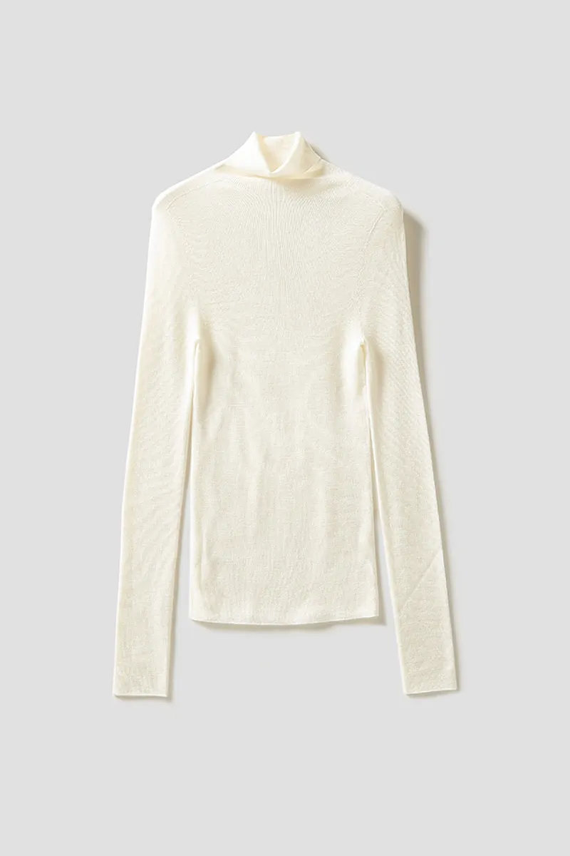 100 Wool Seamless Knitted Turtleneck Sweater