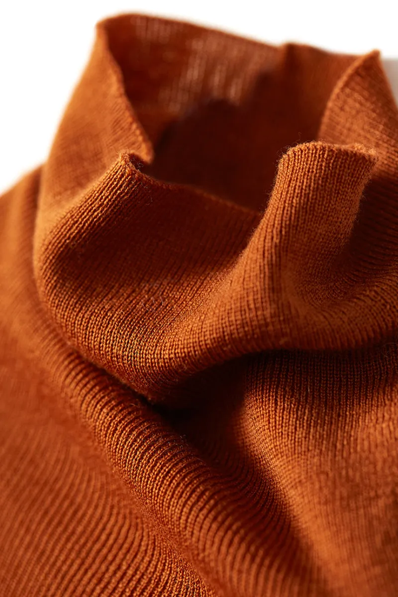 100 Wool Seamless Knitted Turtleneck Sweater