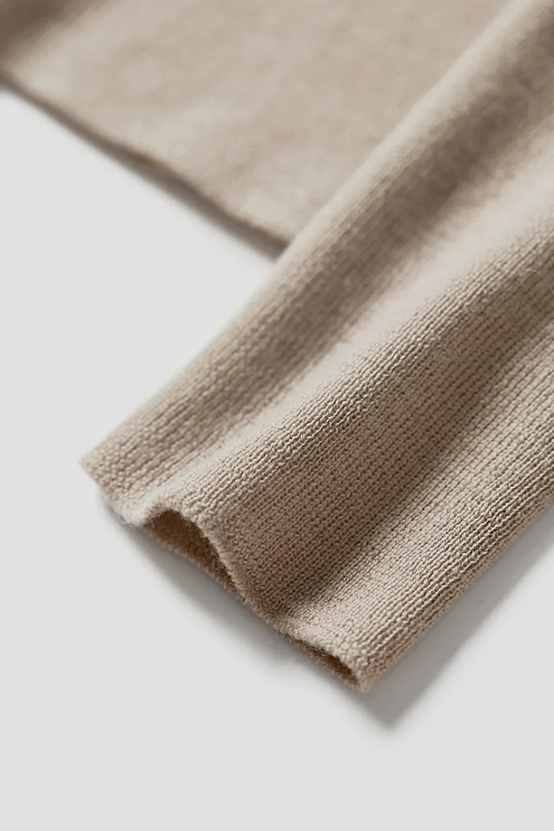 100 Wool Seamless Knitted Turtleneck Sweater
