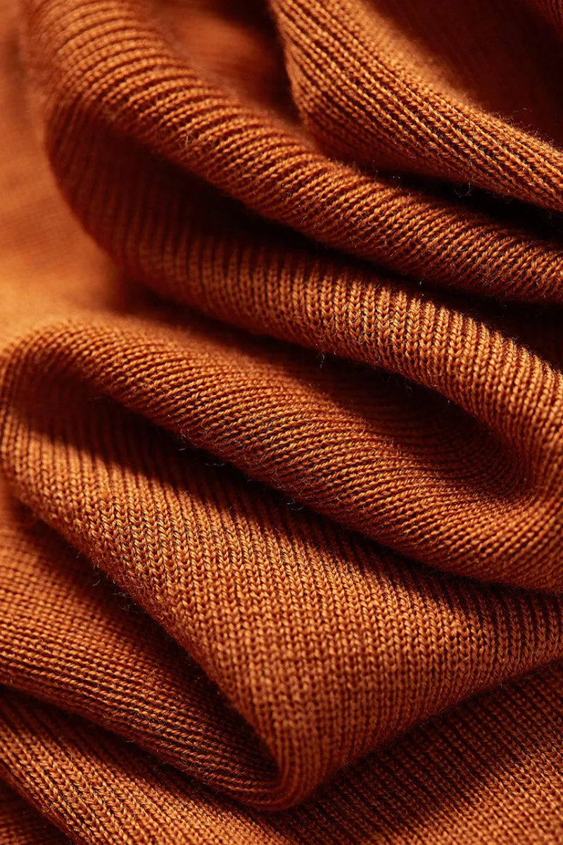 100 Wool Seamless Knitted Turtleneck Sweater