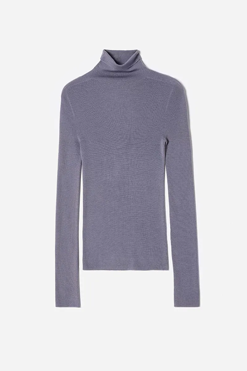 100 Wool Seamless Knitted Turtleneck Sweater