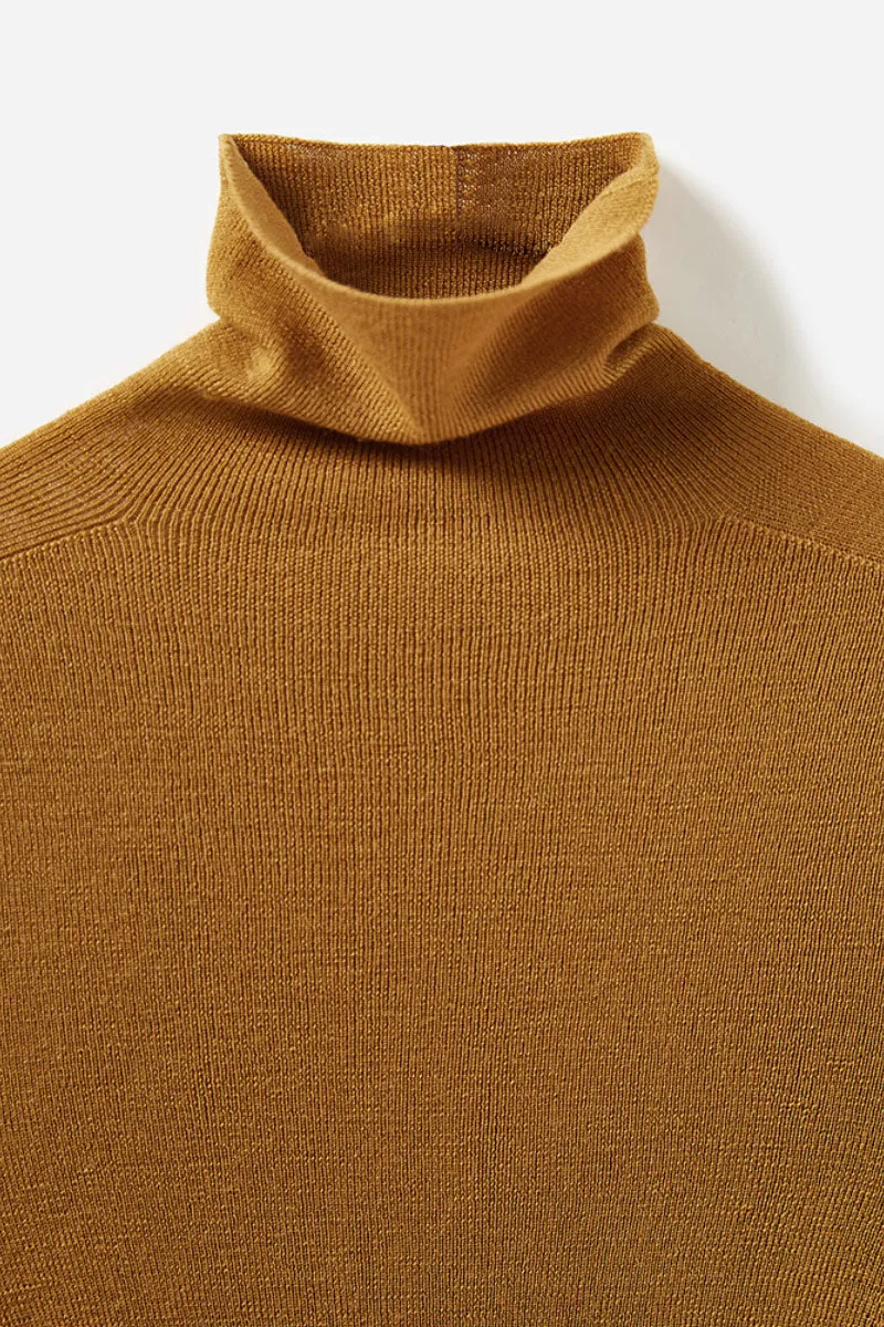 100 Wool Seamless Knitted Turtleneck Sweater