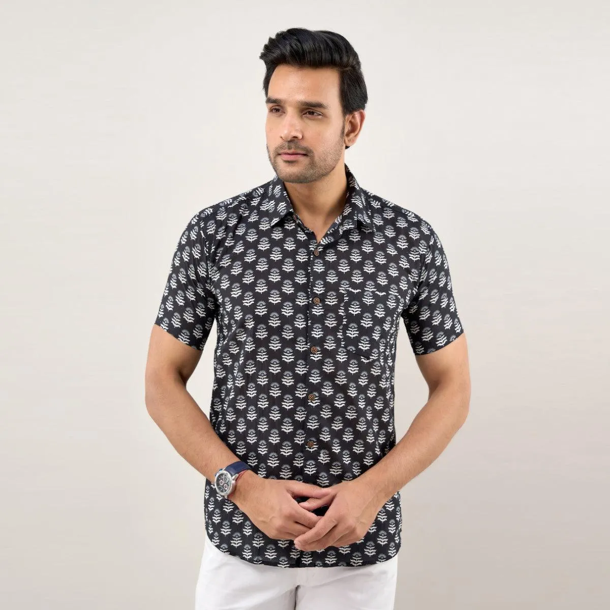 Men Black Regular Fit Cotton Floral Casual Shirt