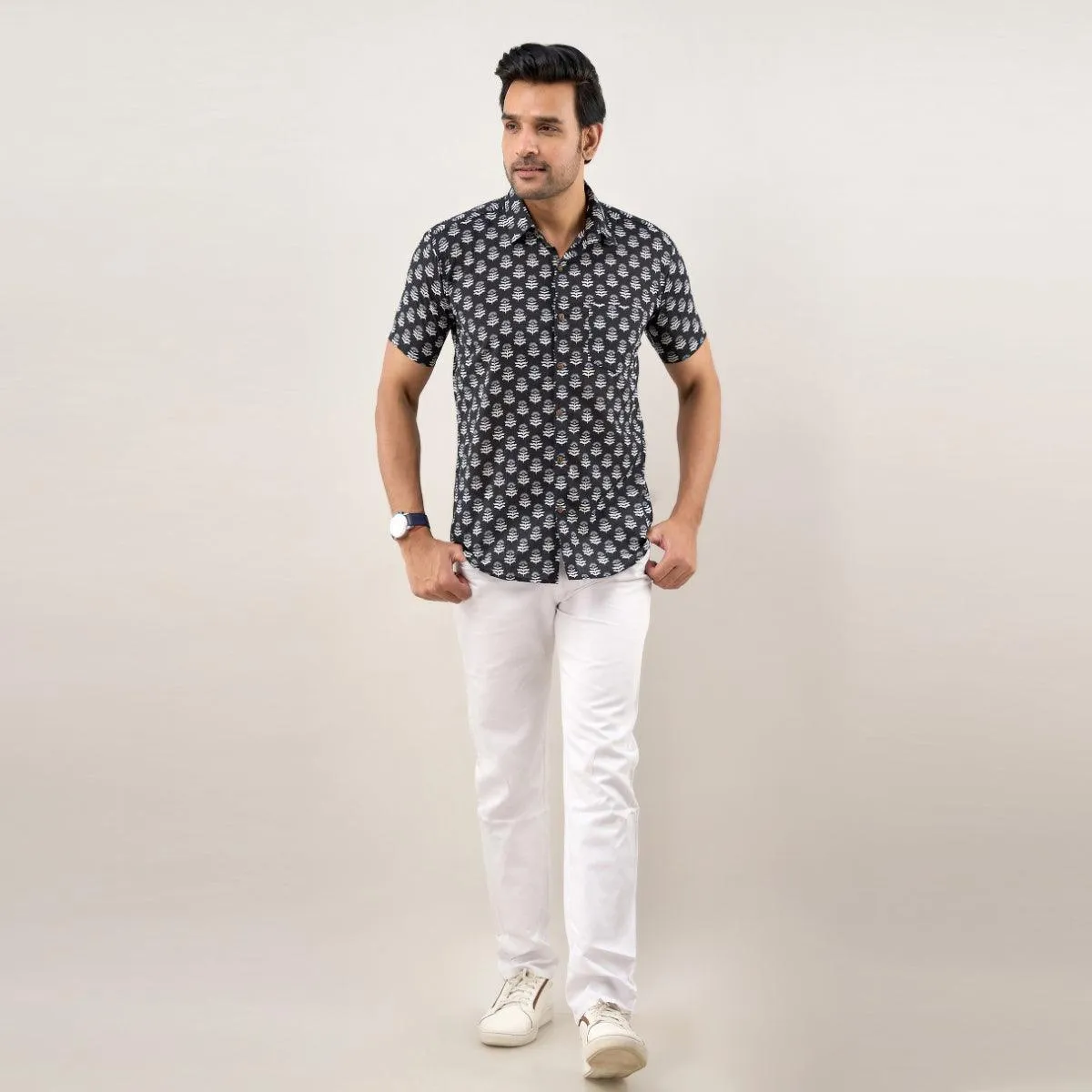 Men Black Regular Fit Cotton Floral Casual Shirt