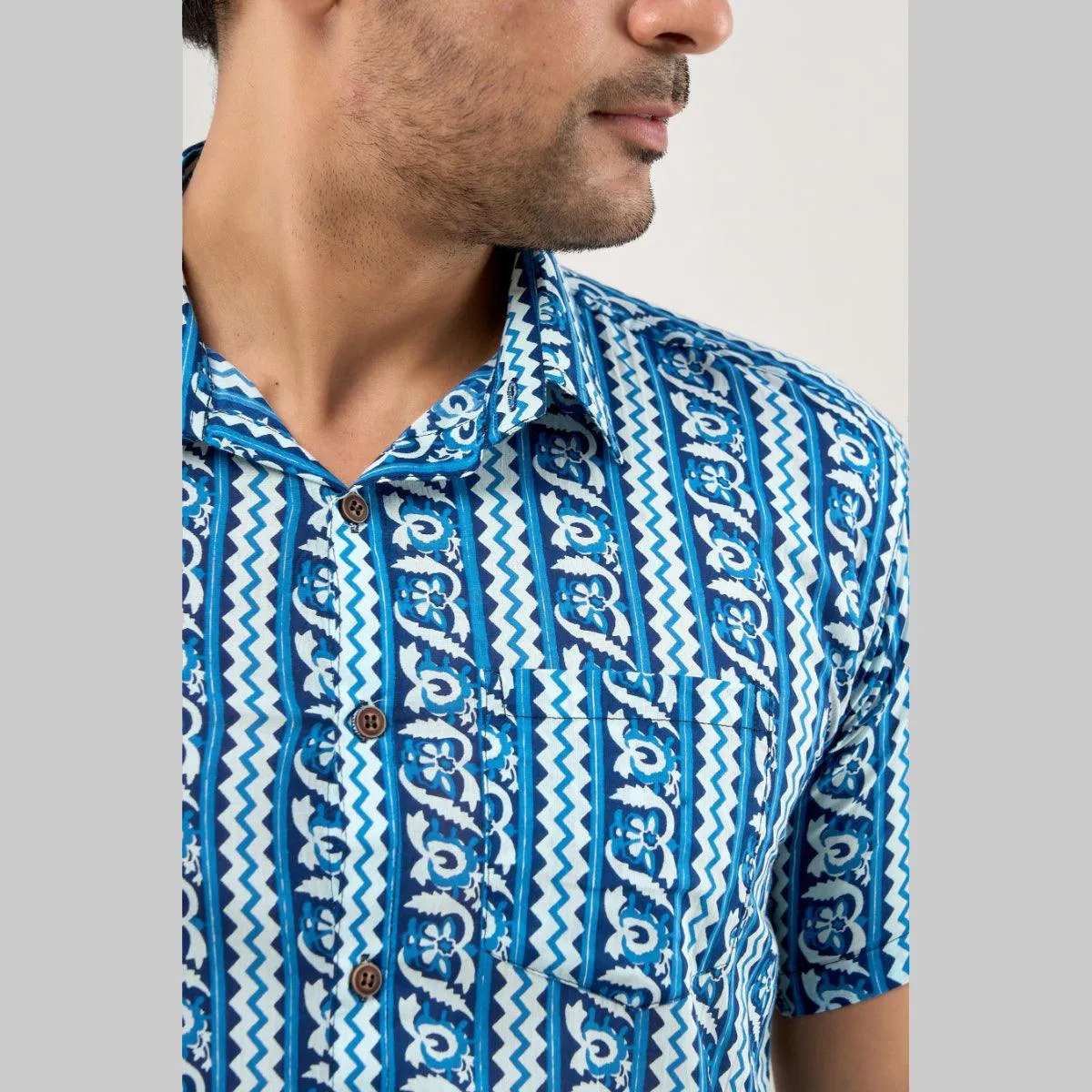 Men Blue Regular Fit Cotton Printed Casual Shirt
