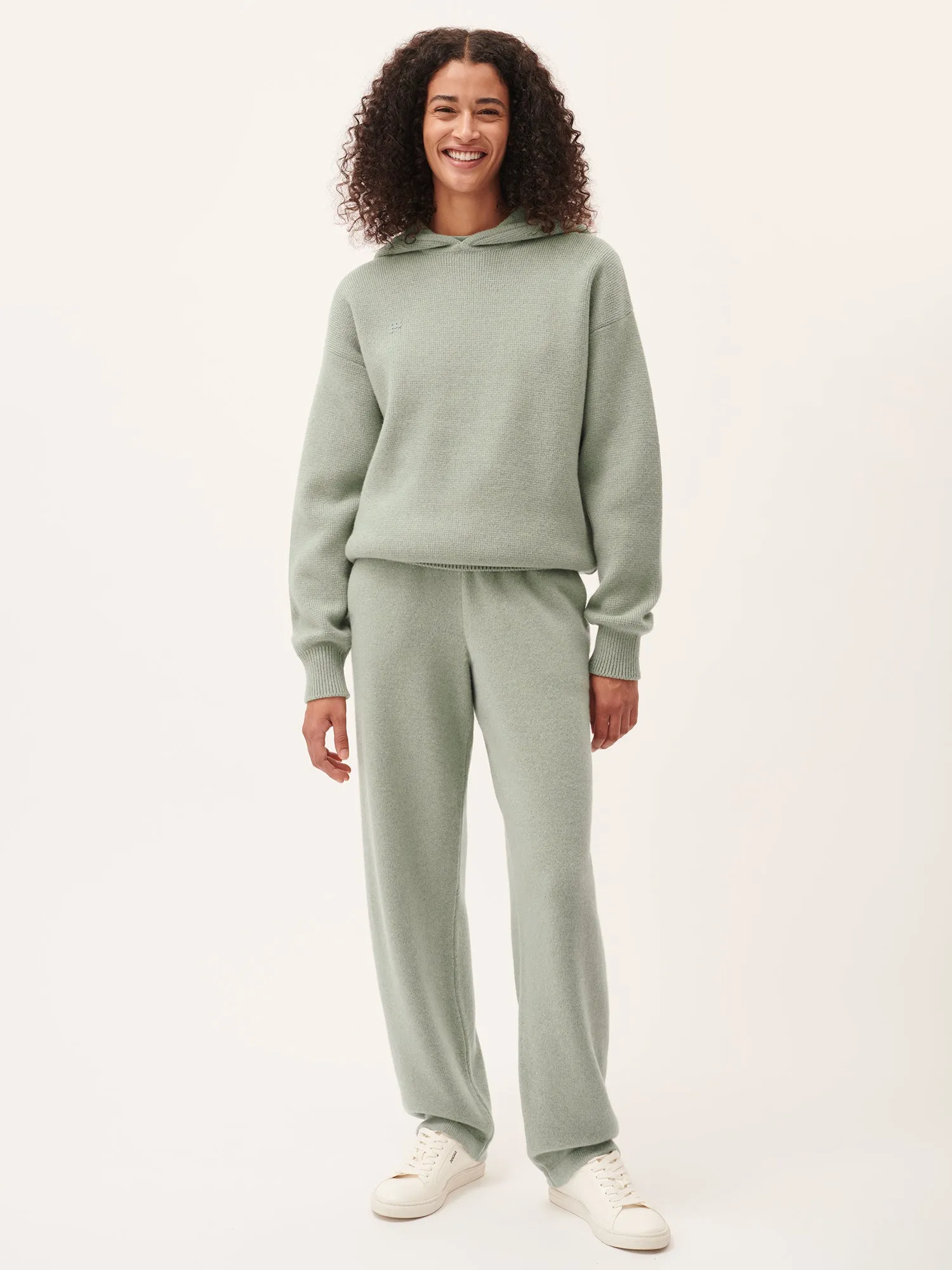 Women's DNA Recycled Cashmere Tapered Track Pants—moss green