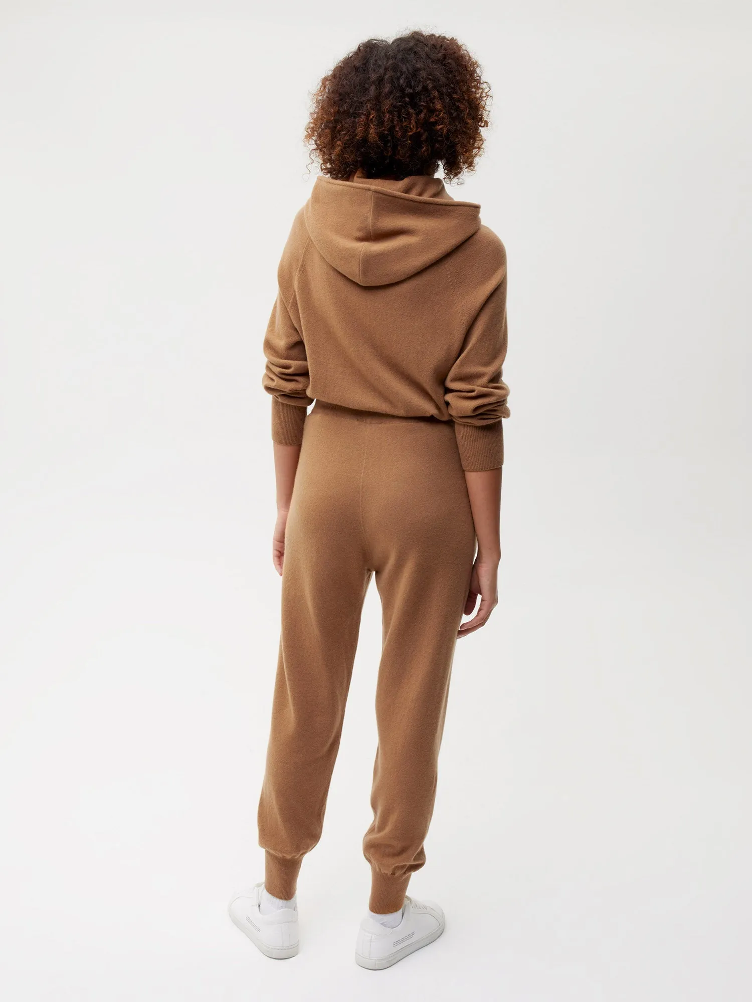 Womens Recycled Cashmere Track Pants—camel